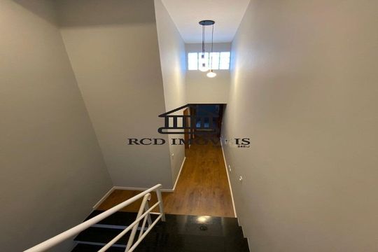 Foto 08 de casa à venda com 3 quartos, 100m² em Cidade São Francisco, São Paulo
