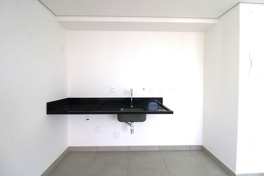 Banheiro de kitnet/studio à venda com 1 quarto, 25m² em Vila da Saúde, São Paulo