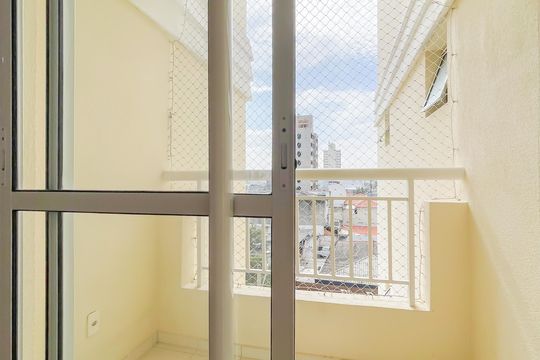 Sacada de apartamento para alugar com 2 quartos, 54m² em Centro, Osasco