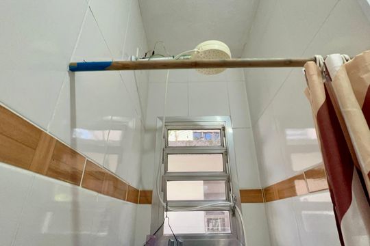 Banheiro de serviço de casa para alugar com 4 quartos, 180m² em Paraíso, São Paulo
