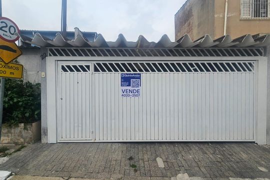 Fachada de casa à venda com 3 quartos, 80m² em Jardim Gonzaga, São Paulo