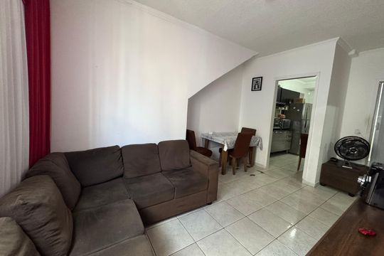 Sala de casa à venda com 2 quartos, 52m² em Padroeira, Osasco