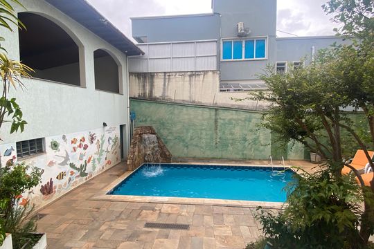 Área comum de casa à venda com 2 quartos, 500m² em Adalgisa, Osasco