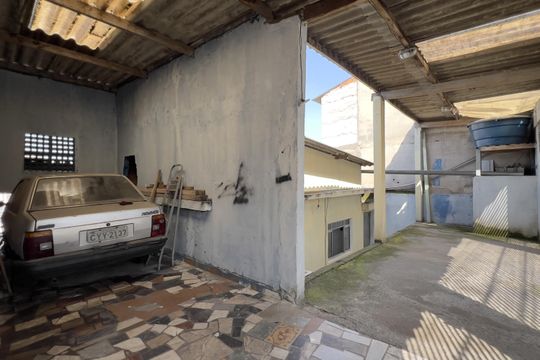 Garagem de casa para alugar com 2 quartos, 250m² em Jardim Normandia, Guarulhos