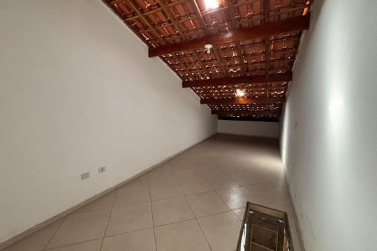 Área comum de casa à venda com 3 quartos, 95m² em Vila Paulistania, São Paulo