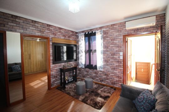 Sala de apartamento para alugar com 2 quartos, 59m² em Rubem Berta, Porto Alegre
