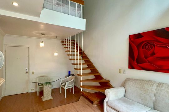 Sala de apartamento para alugar com 1 quarto, 72m² em Paraíso, São Paulo