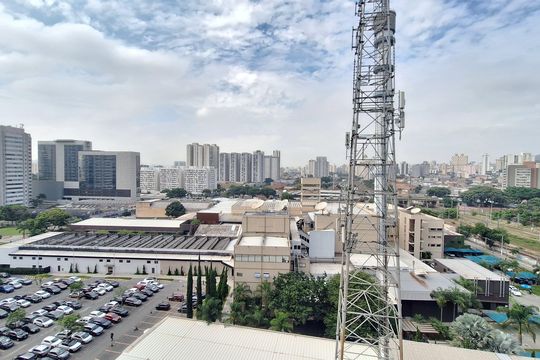 Vista  de apartamento à venda com 2 quartos, 33m² em Barra Funda, São Paulo