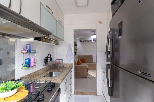 Cozinha de apartamento à venda com 2 quartos, 55m² em Jardim Leda, Guarulhos