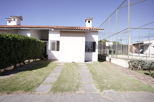 Casa de Condomínio à venda com 3 quartos, 73m² em Jardim Gardênia, Goiânia
