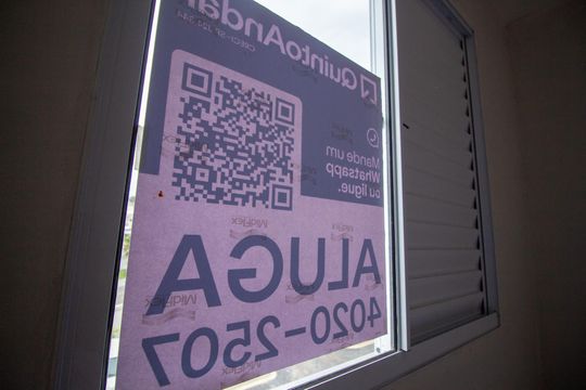 Fachada  de apartamento para alugar com 2 quartos, 40m² em Jardim Karolyne, Votorantim