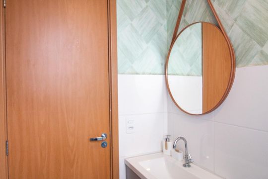 Banheiro de apartamento para alugar com 2 quartos, 40m² em Jardim Karolyne, Votorantim