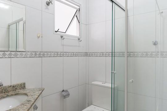 Banheiro da suíte 2 de casa para alugar com 3 quartos, 150m² em Imirim, São Paulo