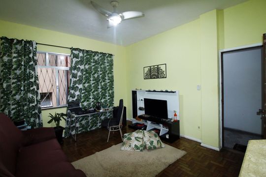 Sala de apartamento à venda com 2 quartos, 85m² em Penha, Rio de Janeiro
