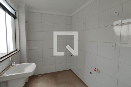 Apartamento à venda com 2 quartos, 65m² em Cidade Líder, São Paulo