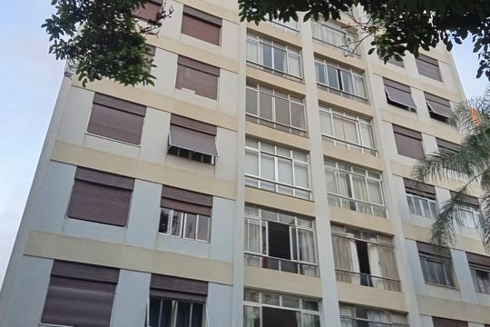 Fachada de apartamento à venda com 2 quartos, 120m² em Liberdade, São Paulo