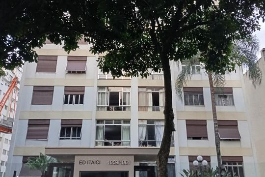 Fachada de apartamento à venda com 2 quartos, 120m² em Liberdade, São Paulo