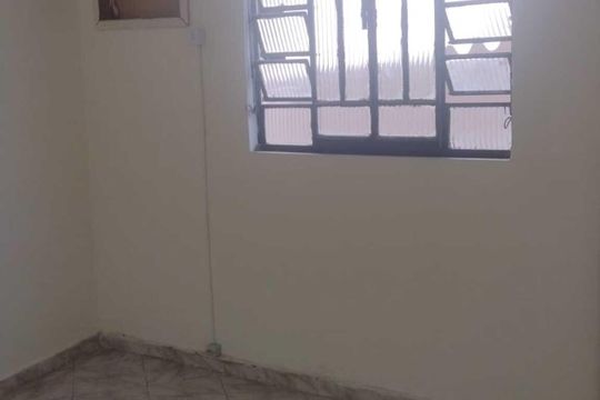 Quarto de casa para alugar com 2 quartos, 40m² em Centro, Nilópolis