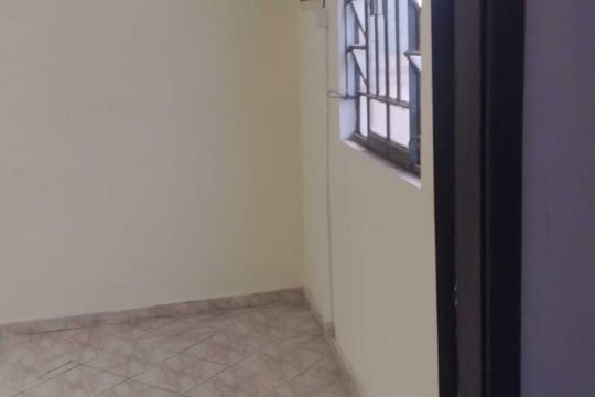 Quarto de casa para alugar com 2 quartos, 40m² em Centro, Nilópolis