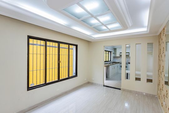Copa de casa para alugar com 3 quartos, 235m² em Jardim Sao Jose, São Paulo