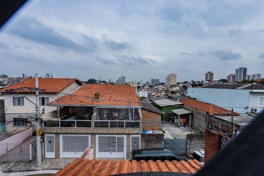 Vista Quarto 1 de casa para alugar com 3 quartos, 235m² em Jardim Sao Jose, São Paulo