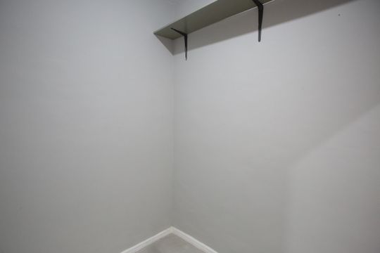 Quarto de Serviço de apartamento para alugar com 3 quartos, 100m² em Taquara, Rio de Janeiro