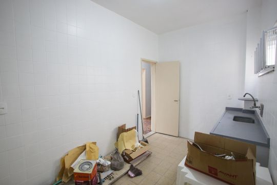 Cozinha de apartamento para alugar com 3 quartos, 100m² em Taquara, Rio de Janeiro