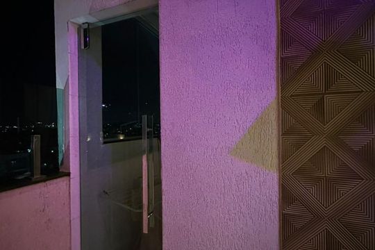 Área externa de casa para alugar com 4 quartos, 200m² em Vila Cristina, Contagem