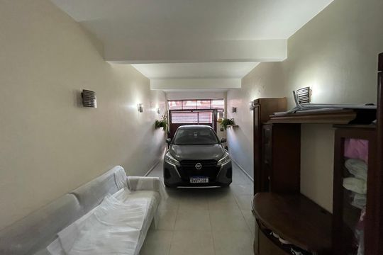 Garagem de casa à venda com 2 quartos, 80m² em Jardim Ester, São Paulo
