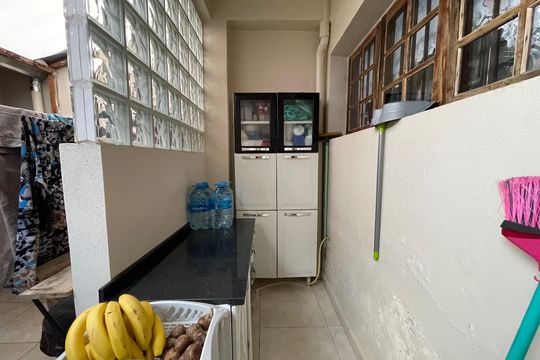 Quintal de casa à venda com 2 quartos, 80m² em Jardim Ester, São Paulo