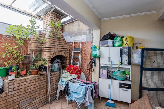 Área de serviço de casa à venda com 3 quartos, 280m² em Vila Albertina, São Paulo