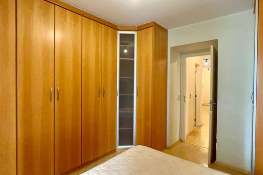 Suite de apartamento para alugar com 2 quartos, 59m² em Sumaré, São Paulo