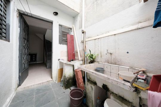 Cozinha e Área de Serviço de casa para alugar com 1 quarto, 60m² em Cangaiba, São Paulo