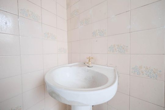 Banheiro de casa para alugar com 1 quarto, 60m² em Cangaiba, São Paulo
