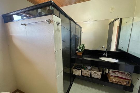 Casa à venda com 4 quartos, 170m² em Feitoria Seller, São Leopoldo