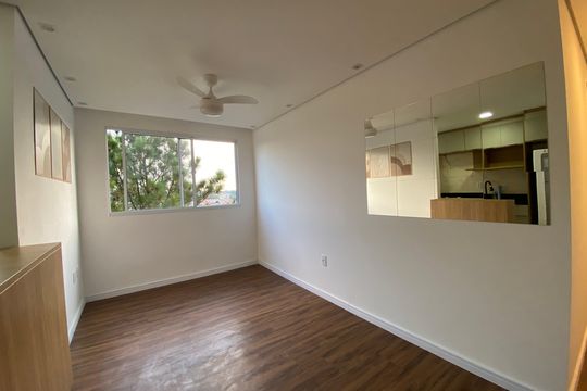 Apartamento para alugar com 2 quartos, 41m² em Jardim Arpoador, São Paulo