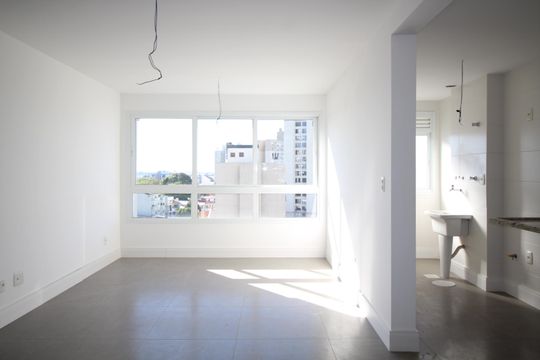 Apartamento à venda com 2 quartos, 78m² em Passo D’areia, Porto Alegre
