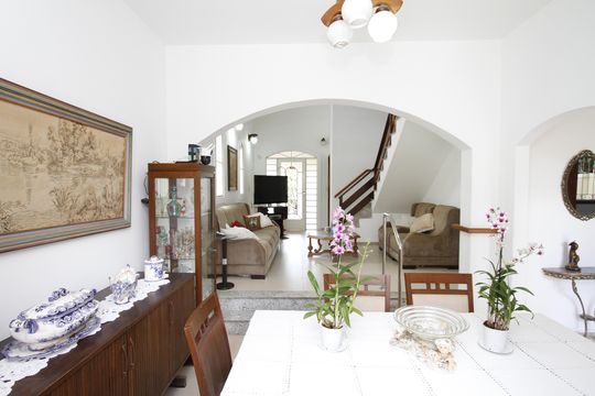 Sala de Jantar de casa à venda com 4 quartos, 220m² em Álvaro Camargos, Belo Horizonte