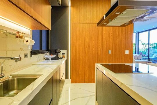 Cozinha de casa de condomínio à venda com 1 quarto, 452m² em Colinas da Anhanguera, Santana de Parnaíba