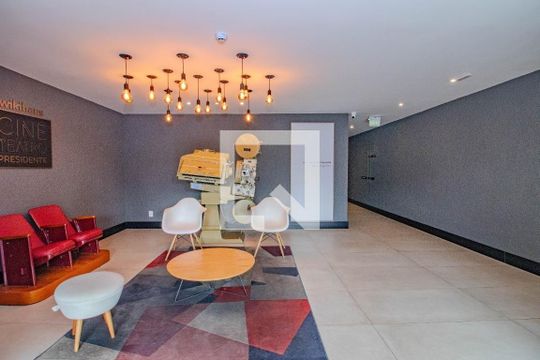 Kitnet/Studio para alugar com 1 quarto, 42m² em São João, Porto Alegre