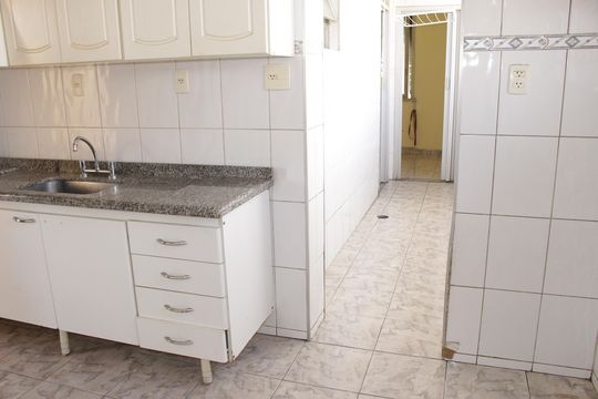 Cozinha de apartamento para alugar com 2 quartos, 120m² em Campos Elíseos, São Paulo