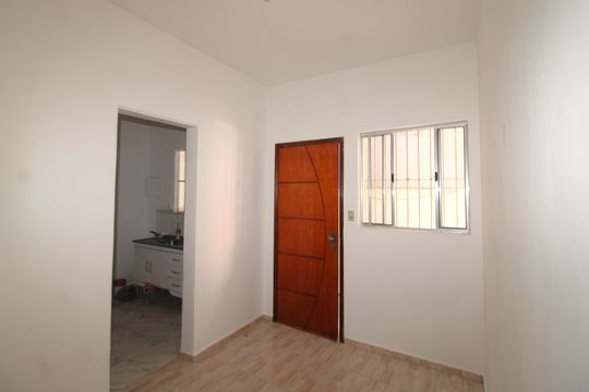 Casa para alugar com 1 quarto, 65m² em Vila Continental, São Paulo