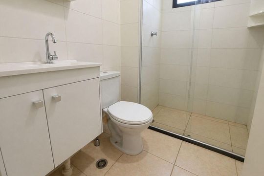 Banheiro de apartamento para alugar com 2 quartos, 42m² em Recanto das Palmeiras, Ribeirão Preto