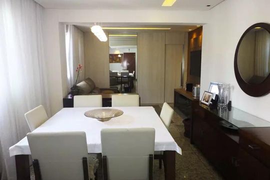 Apartamento para alugar com 3 quartos, 107m² em Santa Efigênia, Belo Horizonte