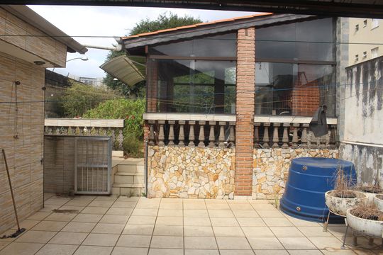 Quintal de casa à venda com 4 quartos, 600m² em Osvaldo Cruz, São Caetano do Sul