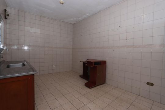 Cozinha de casa para alugar com 2 quartos, 180m² em Jardim Tiete, São Paulo