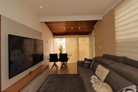 Sala de apartamento à venda com 3 quartos, 117m² em Vila Camilópolis, Santo André