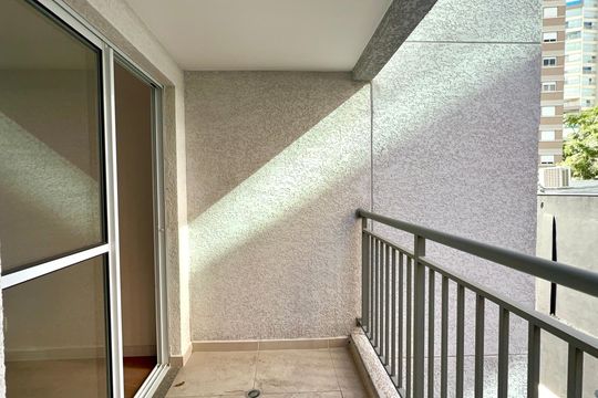 Varanda de kitnet/studio à venda com 1 quarto, 31m² em Pinheiros, São Paulo