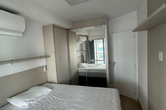 Quarto de apartamento para alugar com 1 quarto, 45m² em Pinheiros, São Paulo