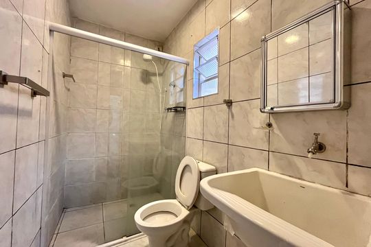 Banheiro de apartamento para alugar com 1 quarto, 25m² em Jabaquara, São Paulo